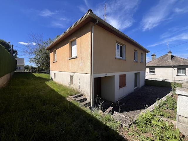 Vente Maison 6 pièces 85.32 m2 Mauriac
