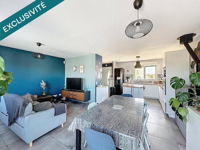Vente Maison 6 pièces 91 m2 Servigny lès Raville