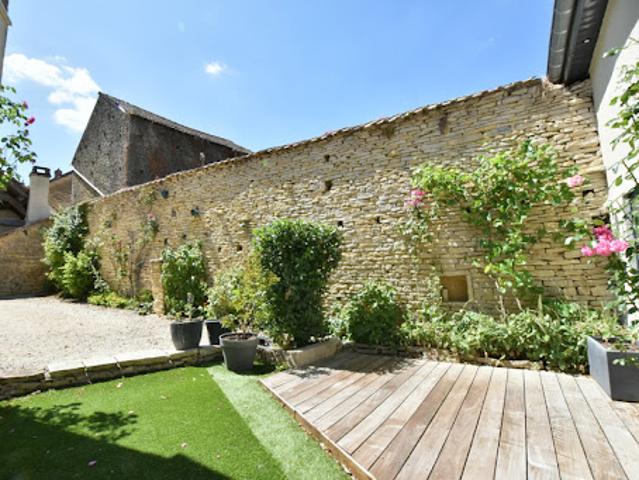 Vente Maison 7 pièces 133 m2 Nuits Saint Georges