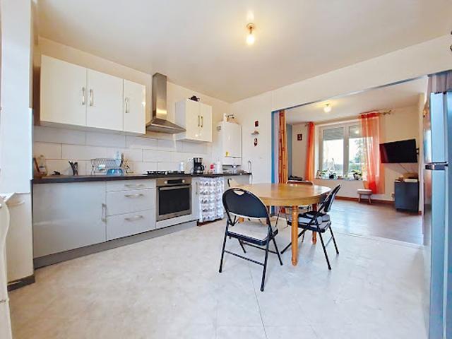 Vente Maison 6 pièces 94 m2 Plounévez Lochrist