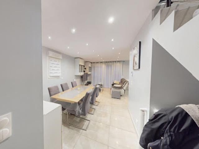 Vente Maison 6 pièces 95 m2 Kédange sur Canner