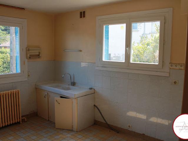 Vente Maison 6 pièces 95 m2 Saint Amand Montrond