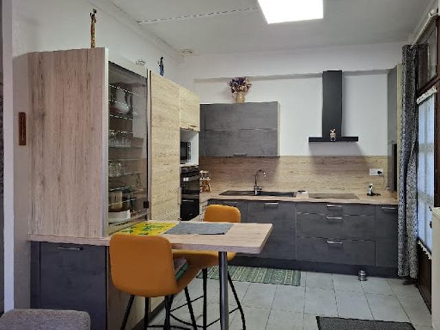 Vente Maison 6 pièces 98 m2 Carrouges