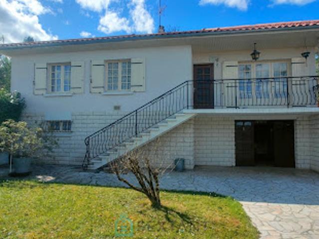Vente Maison 6 pièces 98 m2 Riberac