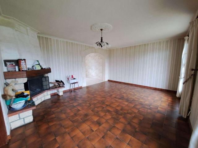 Vente maison 6 pièces Commes 14