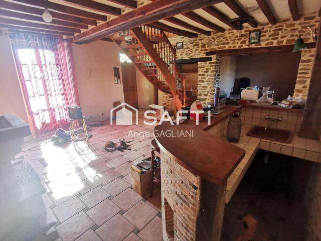 Vente maison 6 pièces Cossé le Vivien 53