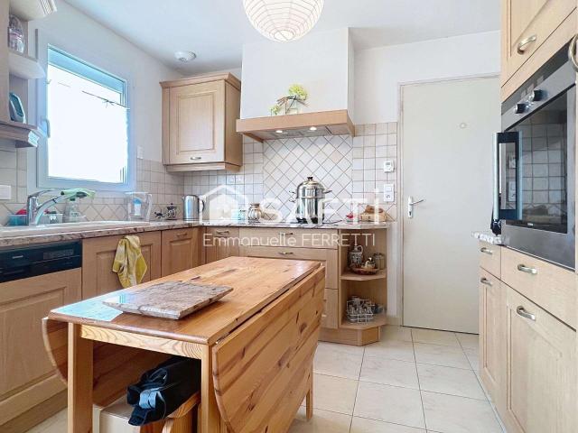 Vente maison 6 pièces Angles 85