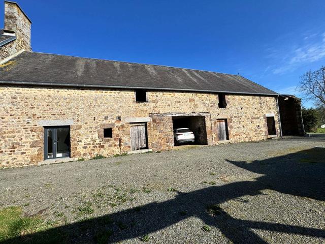 Vente maison 6 pièces Beaucoudray 50