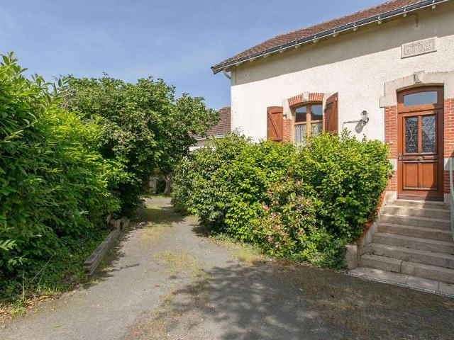 Vente maison 6 pièces Gorges 44