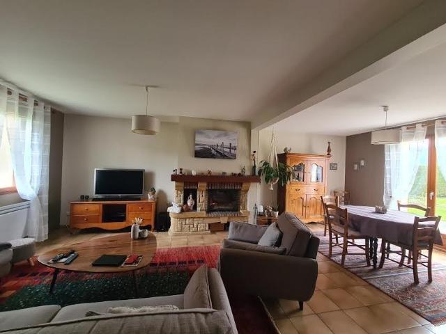 Vente maison 6 pièces Gisors maison F6/T6/6 pièces 115 m². 115m² Gisors