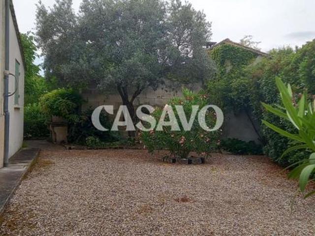 Vente Maison 6 pièces de 140m² 33570 Montagne