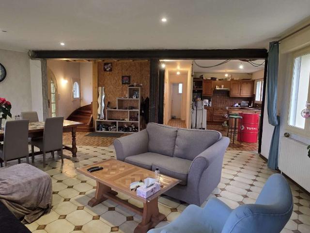Vente maison 6 pièces Evellys 56