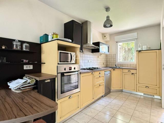 Vente maison 6 pièces La Roche Sur Yon Zi Sud 85