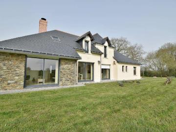 Vente maison 6 pièces Le Louroux Beconnais 49