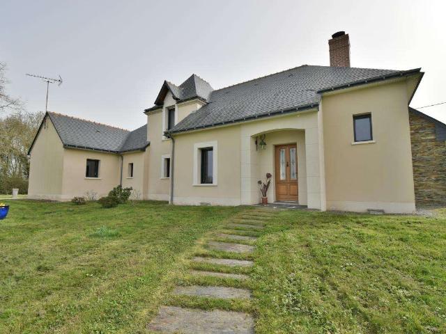 Vente maison 6 pièces Le Louroux Beconnais 49