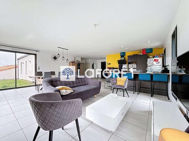Vente maison 6 pièces Les Aubiers 79