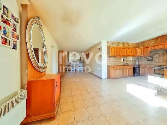 Vente maison 6 pièces Montbazin 34