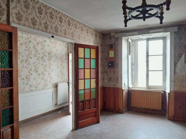 Vente maison 6 pièces Mézangers 53