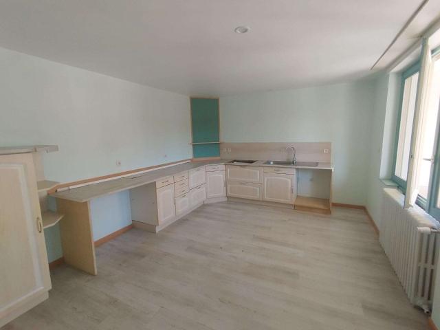 Vente maison 6 pièces Soudan 79