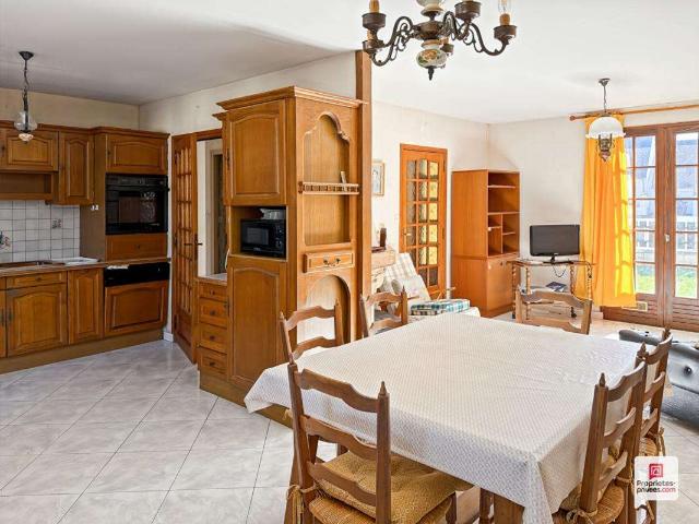 Vente maison 6 pièces Solesmes 72