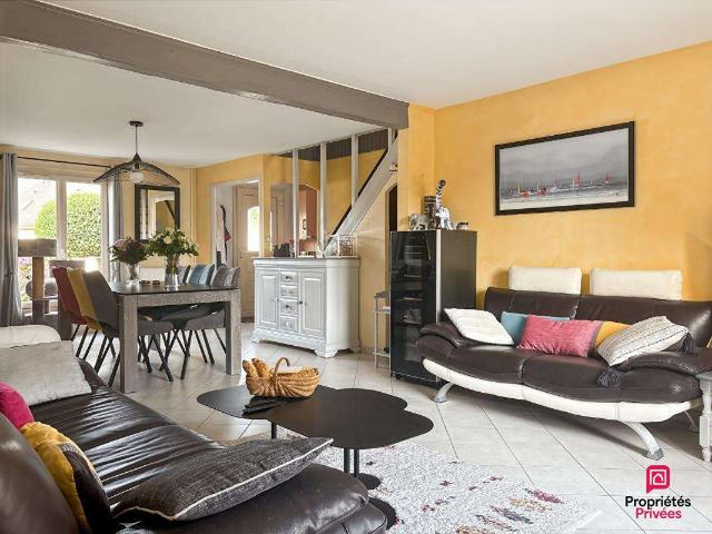 Vente maison 6 pièces Sablé Sur Sarthe Rocade Chartrie 72