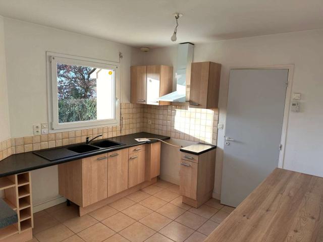 Vente maison 6 pièces Saint Aubin du Cormier 35