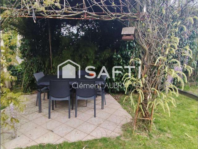 Vente maison 6 pièces Saint Ouën des Toits 53