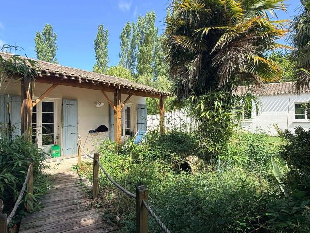 Vente maison 6 pièces Saint Laurent de la Prée 17