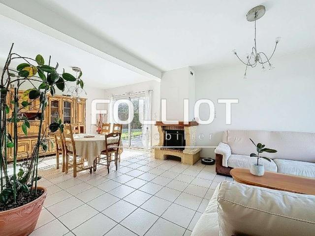 Vente maison 6 pièces Saint Martin de Fontenay 14