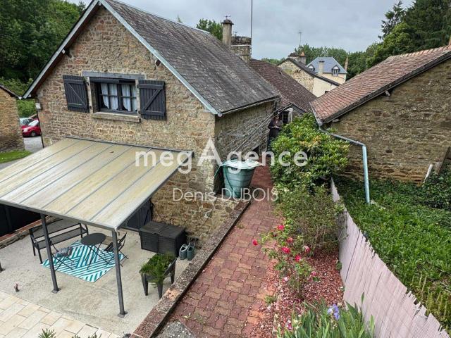 Vente maison 6 pièces Saint Pierre des Nids 53