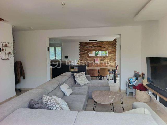 Vente maison 6 pièces Sées 61