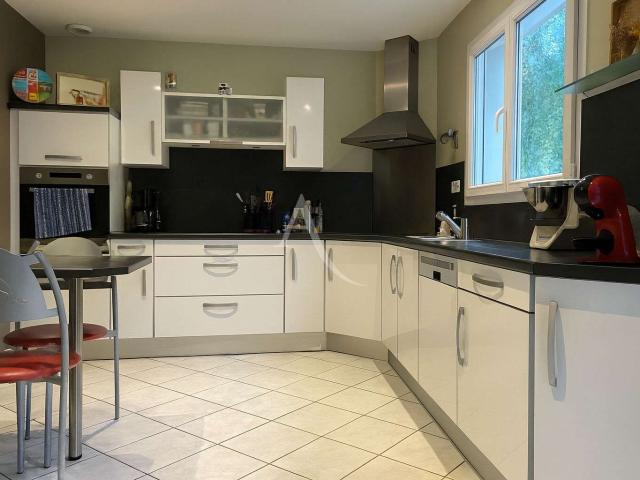 Vente maison 6 pièces Segre 49