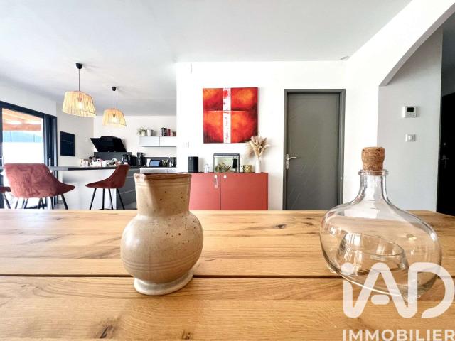 Vente maison 6 pièces Serigny 17