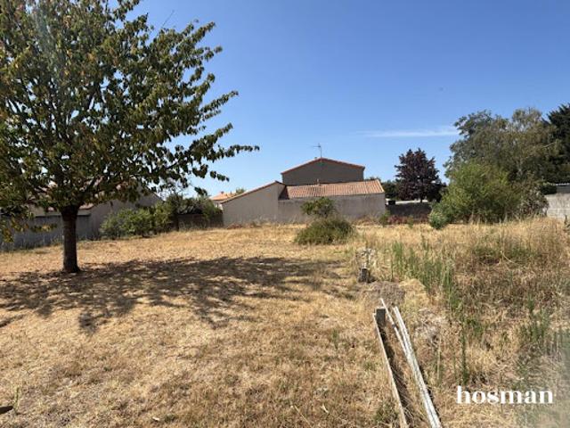 Vente Maison 859 m2 Saint sebastien sur loire