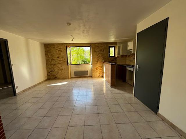 Vente Maison 8 pièces 104 m2 Sauveterre la Lémance