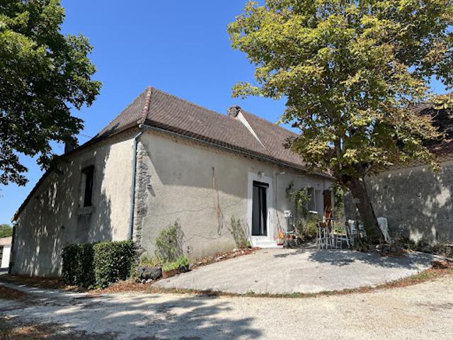 Vente Maison 8 pièces 100 m2 Thenon