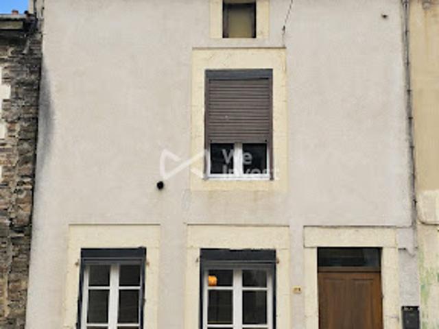 Vente Maison 8 pièces 115 m2 Deville