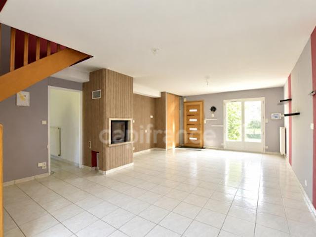 Vente Maison 8 pièces 117 m2 Liffré