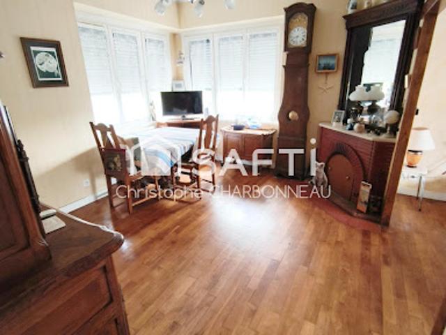 Vente Maison 8 pièces 128 m2 Bonnemain