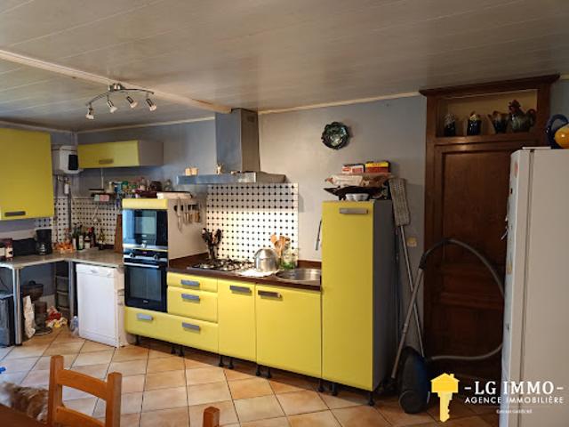 Vente Maison 8 pièces 120 m2 Nieul le Virouil