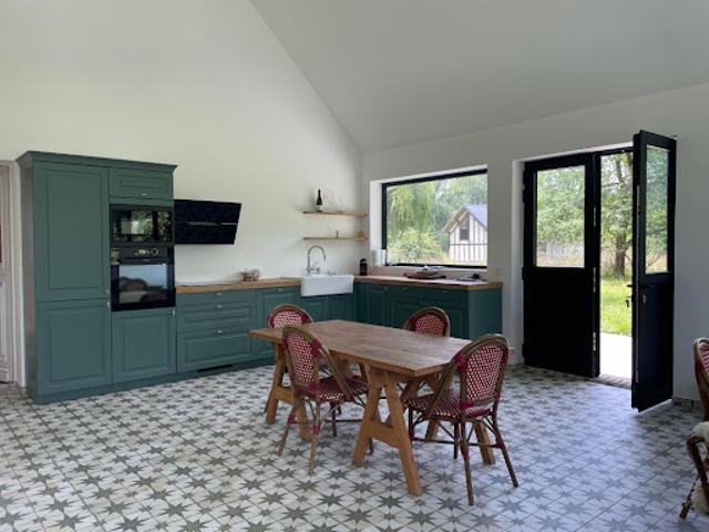 Vente Maison 8 pièces 120 m2 Annebault