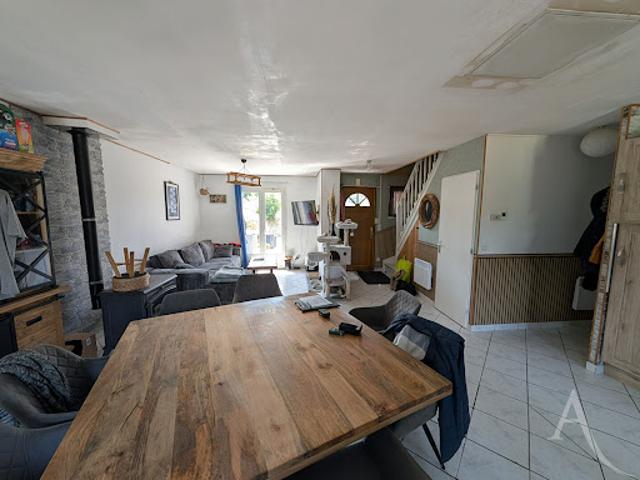 Vente Maison 8 pièces 120 m2 Delettes