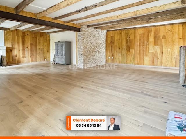 Vente Maison 8 pièces 120 m2 Saint Loup Lamairé