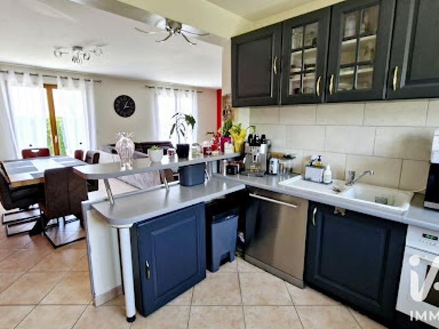 Vente Maison 8 pièces 121 m2 Jouy