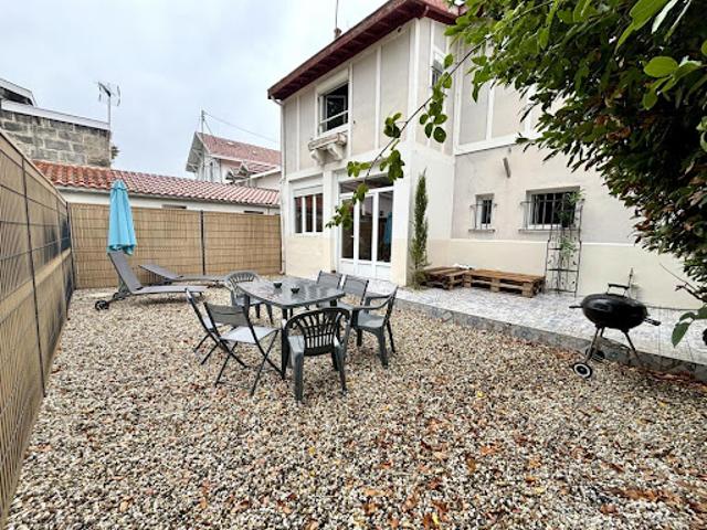 Vente Maison 8 pièces 135 m2 Pessac