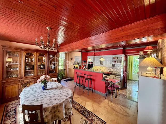 Vente Maison 8 pièces 135 m2 Thorigny sur Oreuse
