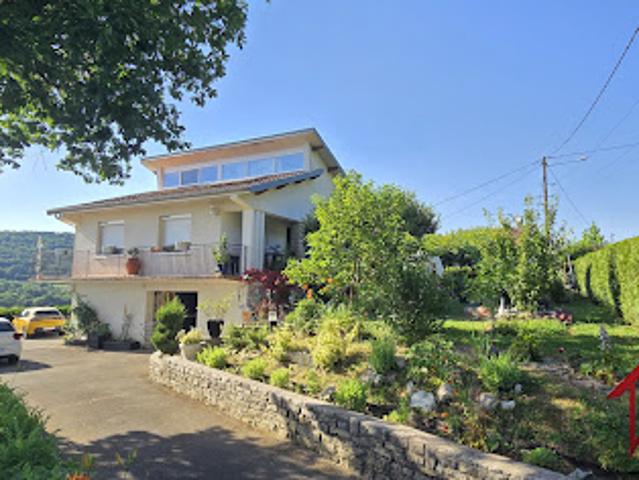 Vente Maison 8 pièces 137 m2 Quingey