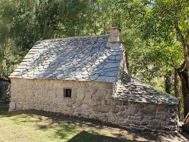 Vente Maison 8 pièces 130 m2 Montézic