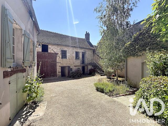 Vente Maison 8 pièces 130 m2 Fleury la Vallée