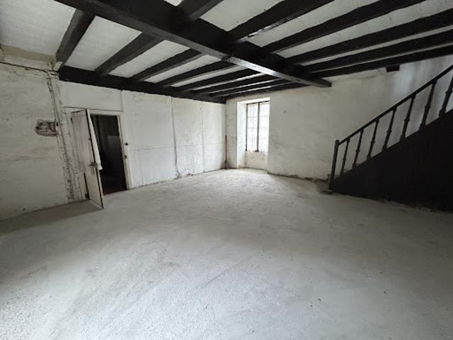 Vente Maison 8 pièces 130 m2 Vitrac Saint Vincent